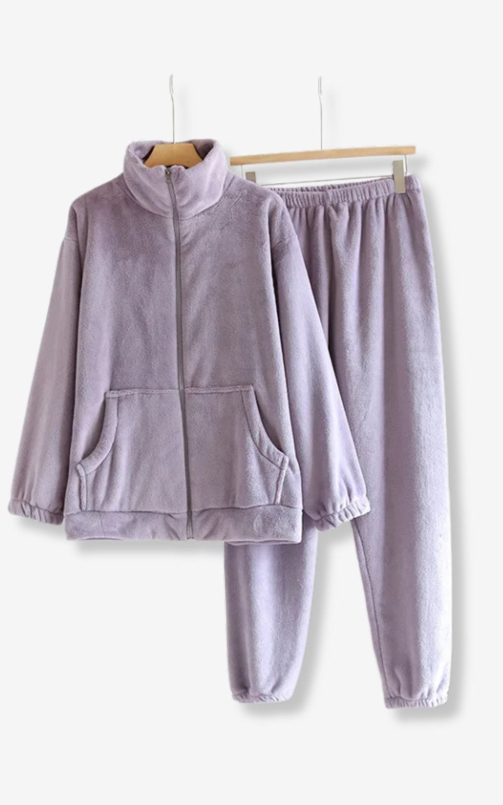 Pyjama d'Intérieur Femme en Velours Modèle #VelvetVogue